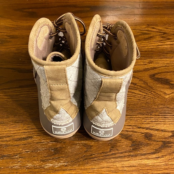 Marleylilly Tan and Gray Duck Boots - Picture 3 of 8